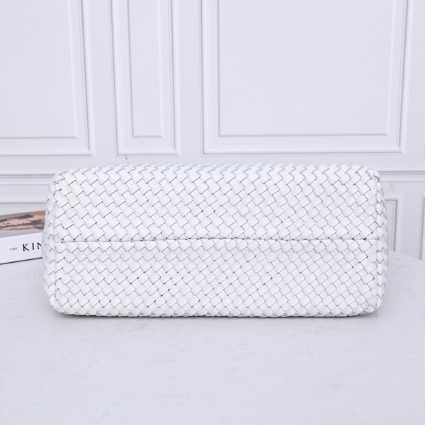 ボッテガヴェネタバッグ側面デザイン